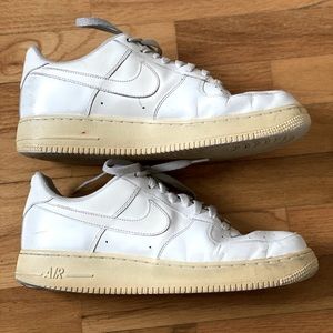 Nike Air Force 1
